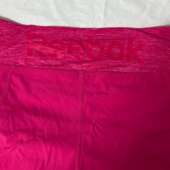Women’s Reebok heathered pink stretchy lined‎ workout shorts Sz medium - Picture 6 of 15